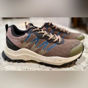 Magellan Outdoors Men's Pro Explore Cedar Hill Hiking Shoes NWOT